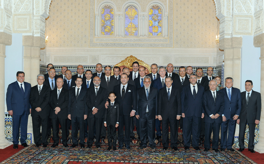 منهجية القصر وإخراج الحكومة – التكهن بأسماء الوزراء يلازم الصعوبة