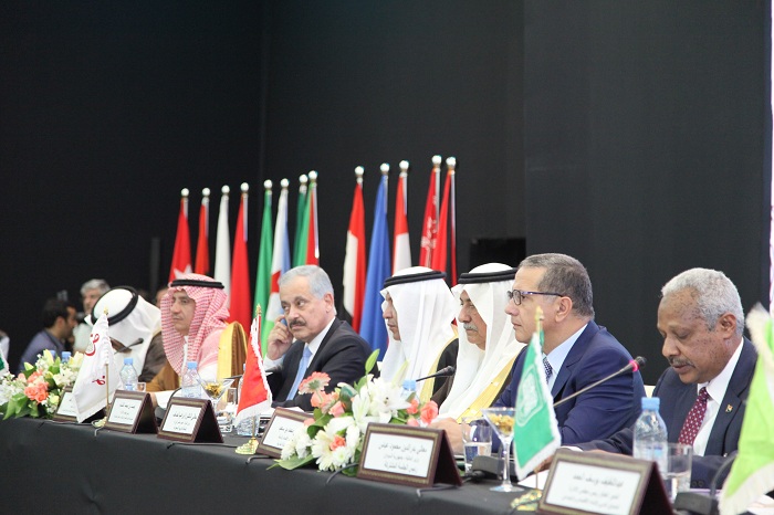 التوقيع على اتفاقيتين بين وزارة الاقتصاد والمالية والبنك الإسلامي للتنمية