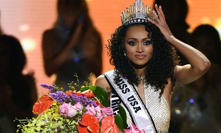 كارا ميكوليك ملكة جمـــــــــــال الولايات المتحدة
