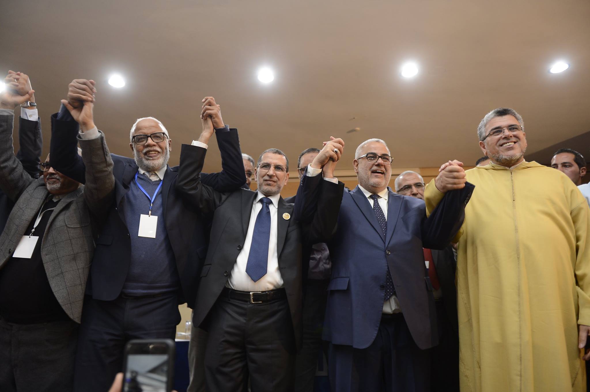 حـــزب العدالــــة والتنمية يفقد شعبيتـــــــه