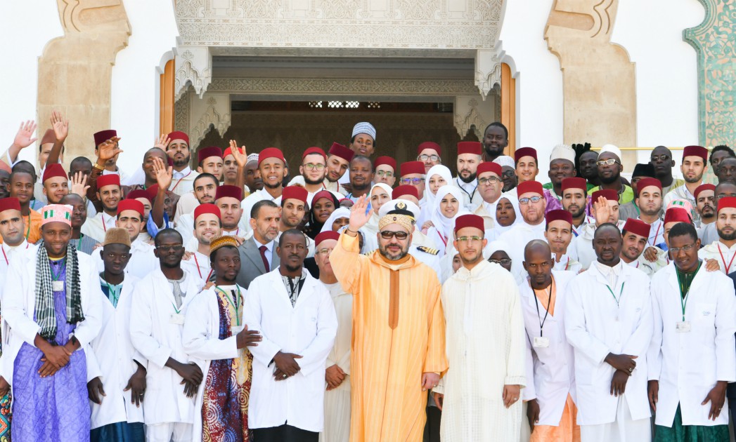 المغــــــــــرب يدرب 900 إمام ويعتزم بناء مساجد في إفريقيا