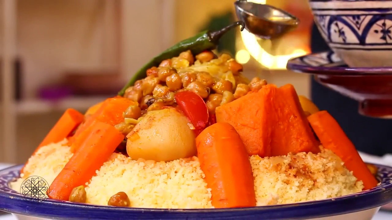   فن الطبخ المغربي بإفريقيا 