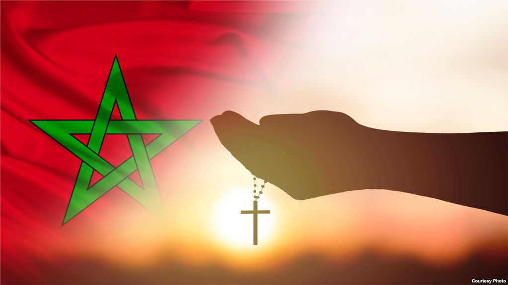 المسيحيون المغــــــــــــــــــــــاربة يهددون بإقامة صلاتهم علناً