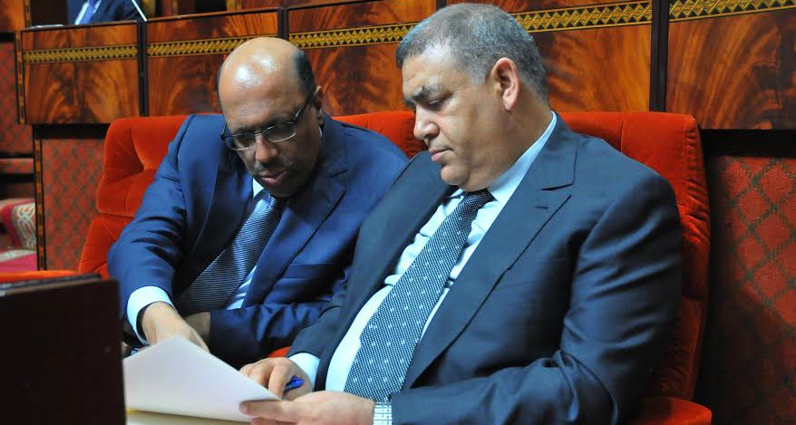 الزلزال مستمر … رسائل مجهولة تطيح برجال السلطة