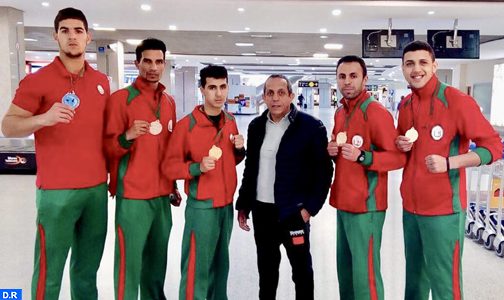 المنتخب المغربي للكيك بوكسينغ يفوز بأربع ميداليات ذهبية وواحدة فضية بالكامرون