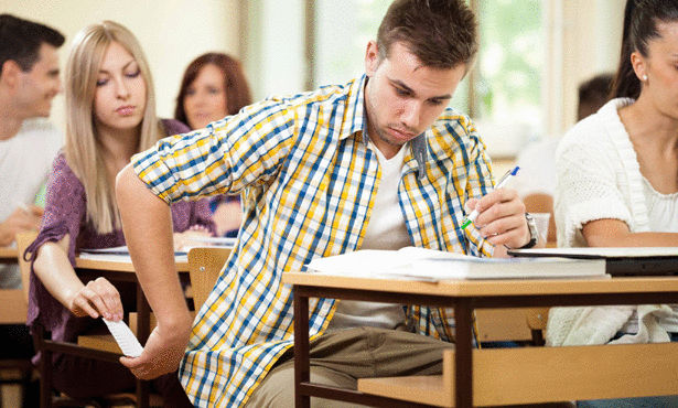 الحكومة تتصدى للغش في الامتحانات المدرسية بهذا الإجراء