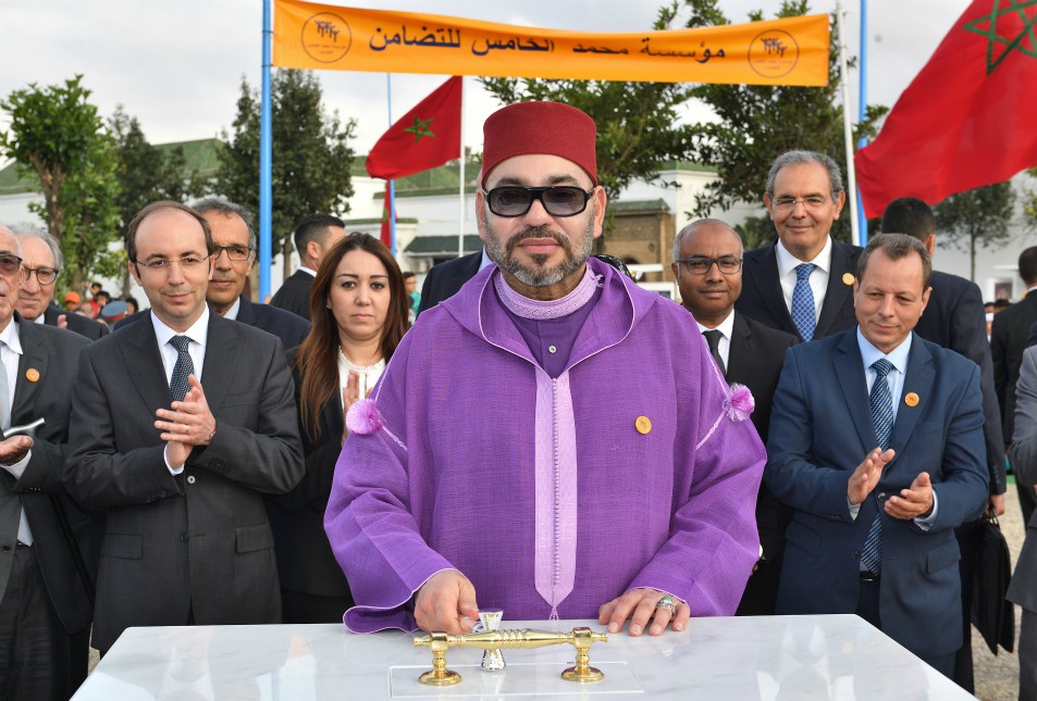 جلالة الملك يعطي انطلاقة أشغال إنجاز مركز للعلاجات الصحية الأساسية بعين الشق بالدار البيضاء