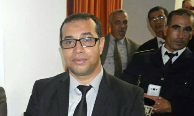محمد دعنون رجل سلطة يجسد المفهوم الجديد للسلطة وينهج سياسة القرب من المواطنين