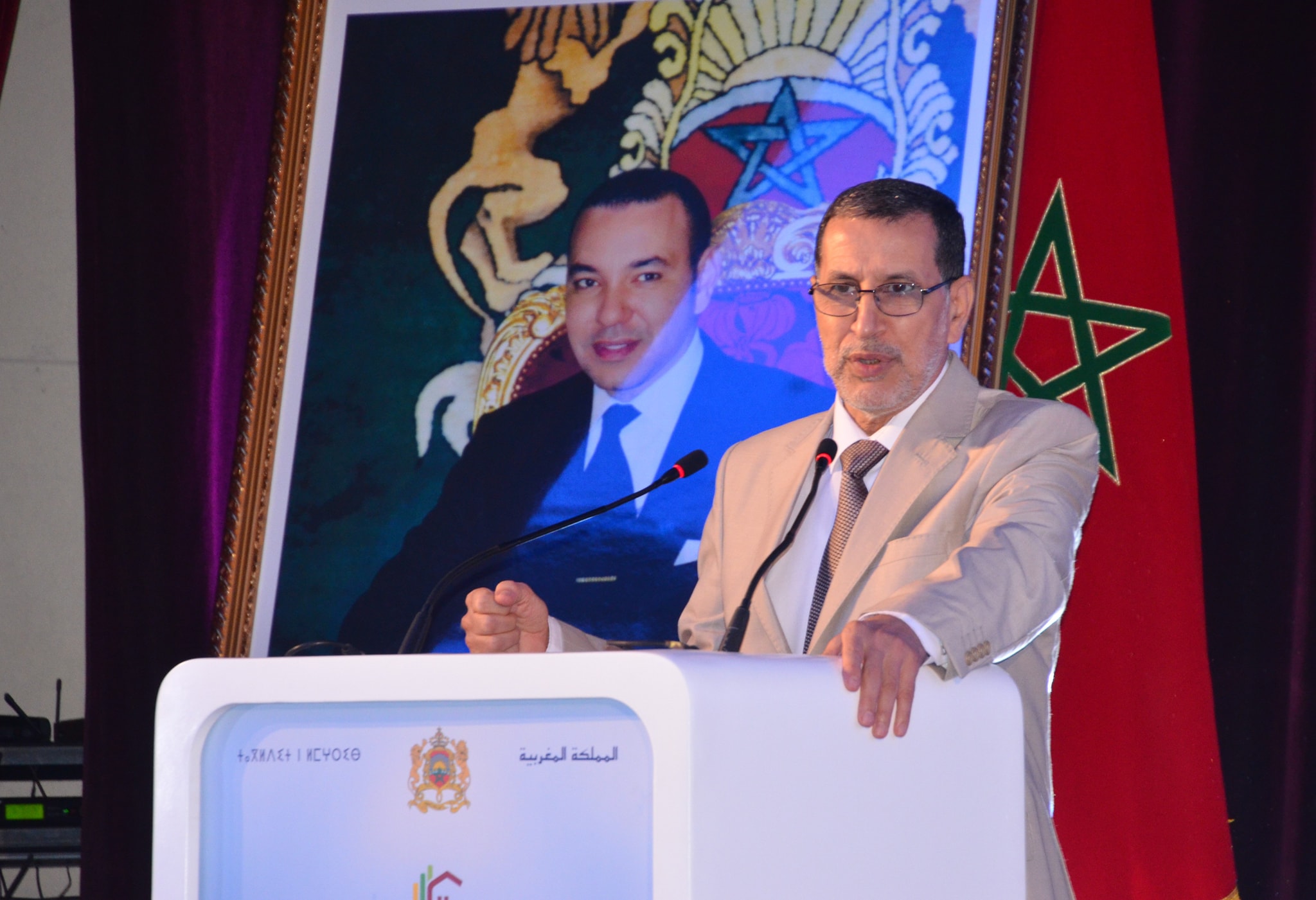 رئيس الحكومة … نعمل على تلبية الطلب المتزايد للمواطنين على السكن