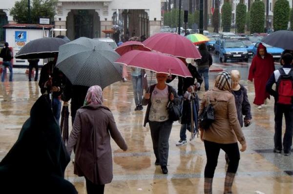 طقس الإثنين … أمطار وزخات رعدية قوية