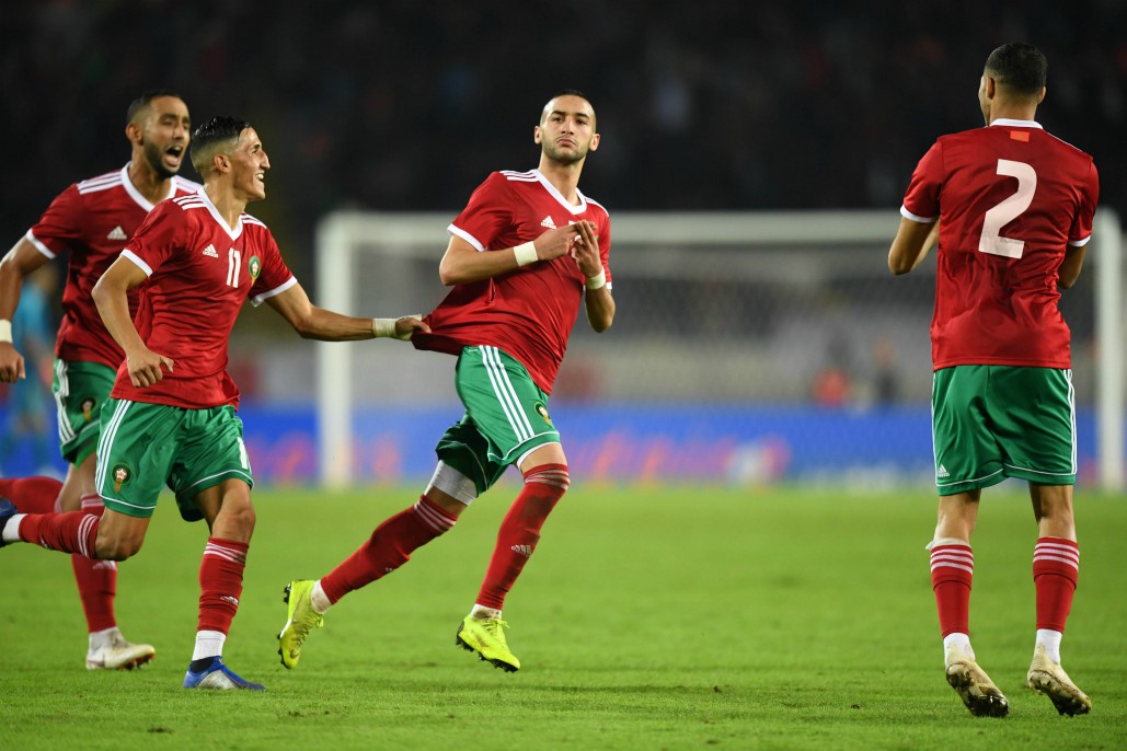 المنتخب الوطني يفوز على المنتخب الكاميروني ويتصدر المجموعة الثانية