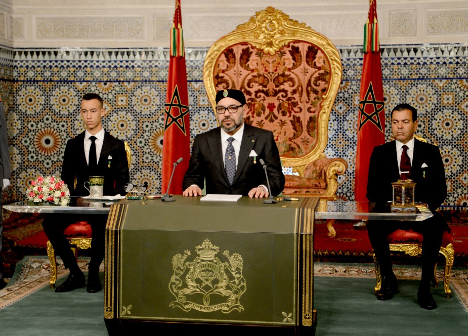 جلالة الملك يوجه خطابا ساميا إلى الأمة بمناسبة الذكرى 43 للمسيرة الخضراء