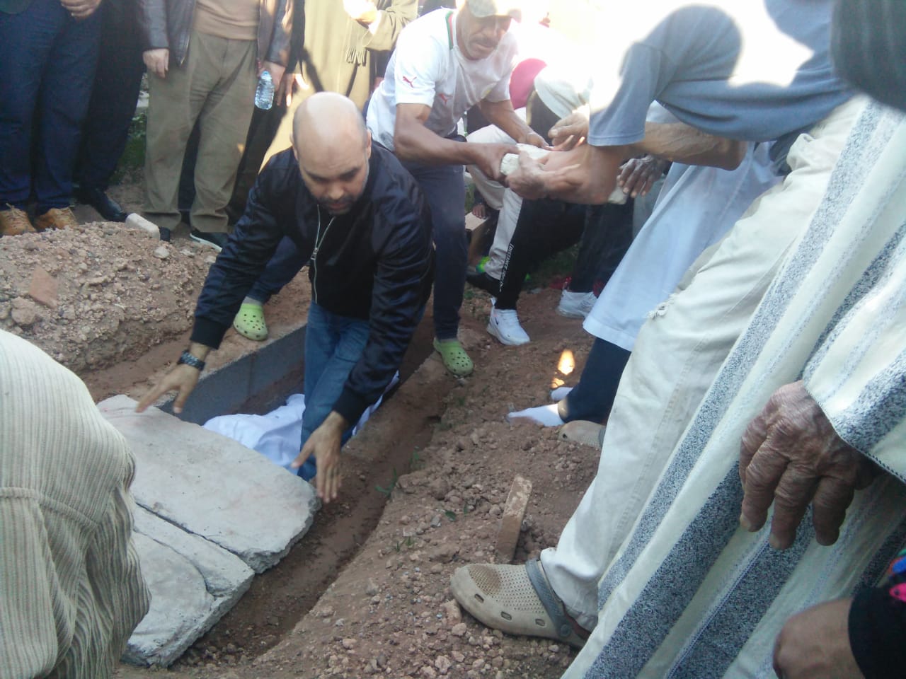 مملكتنا ترصد الجنازة المهيبة للفنان حميد الزاهير بمراكش