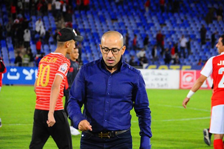 الكوكب يقيل فوزي جمال و يعين مدربه الجديد