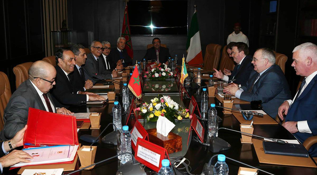 رئيس الجمعية الوطنية بجمهورية إيرلندا يبرز ريادة المغرب في التعاطي مع ملفي الهجرة والتغيرات المناخية