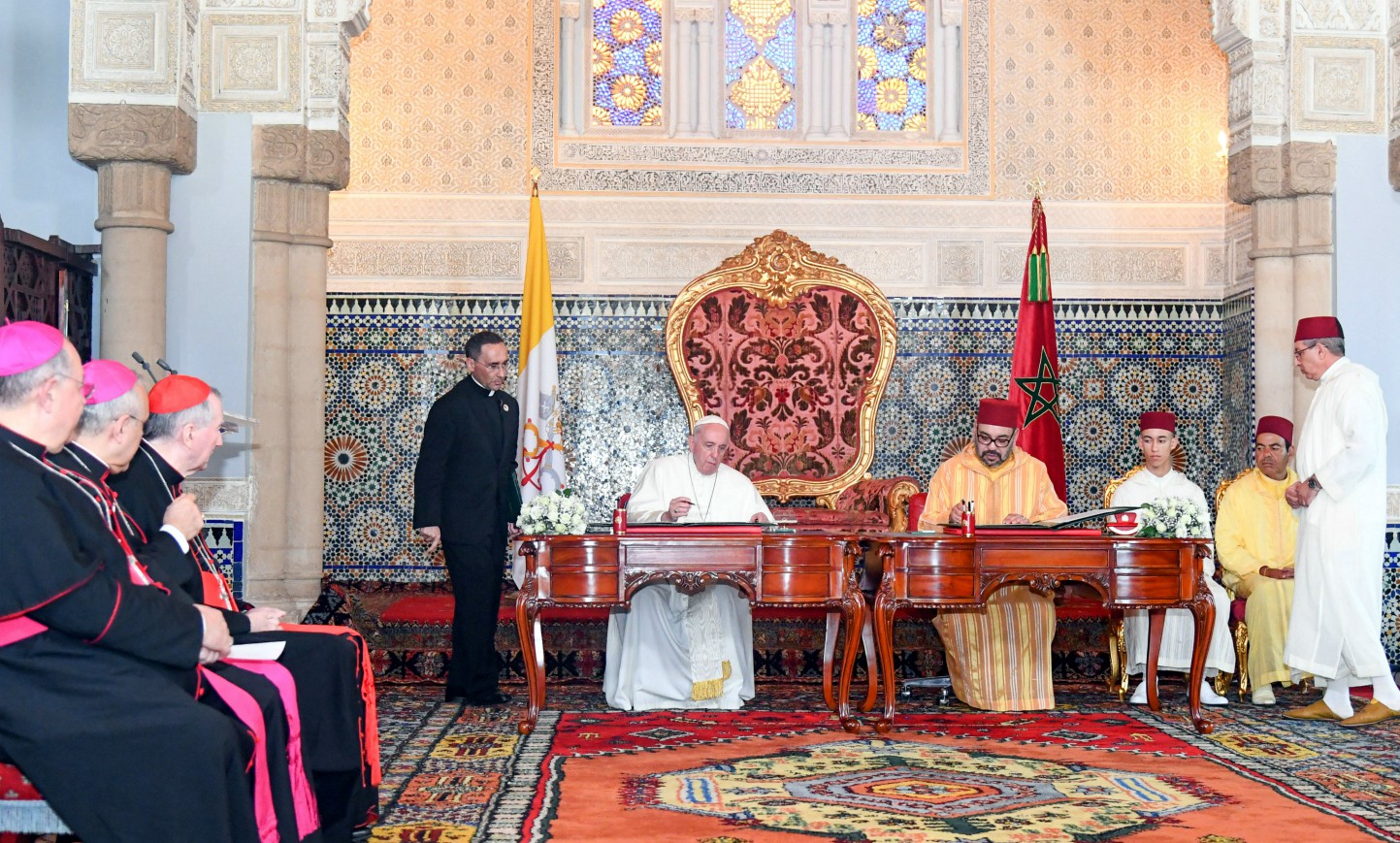 أمير المؤمنين وقداسة البابا فرانسيس يوقعان “نداء القدس”