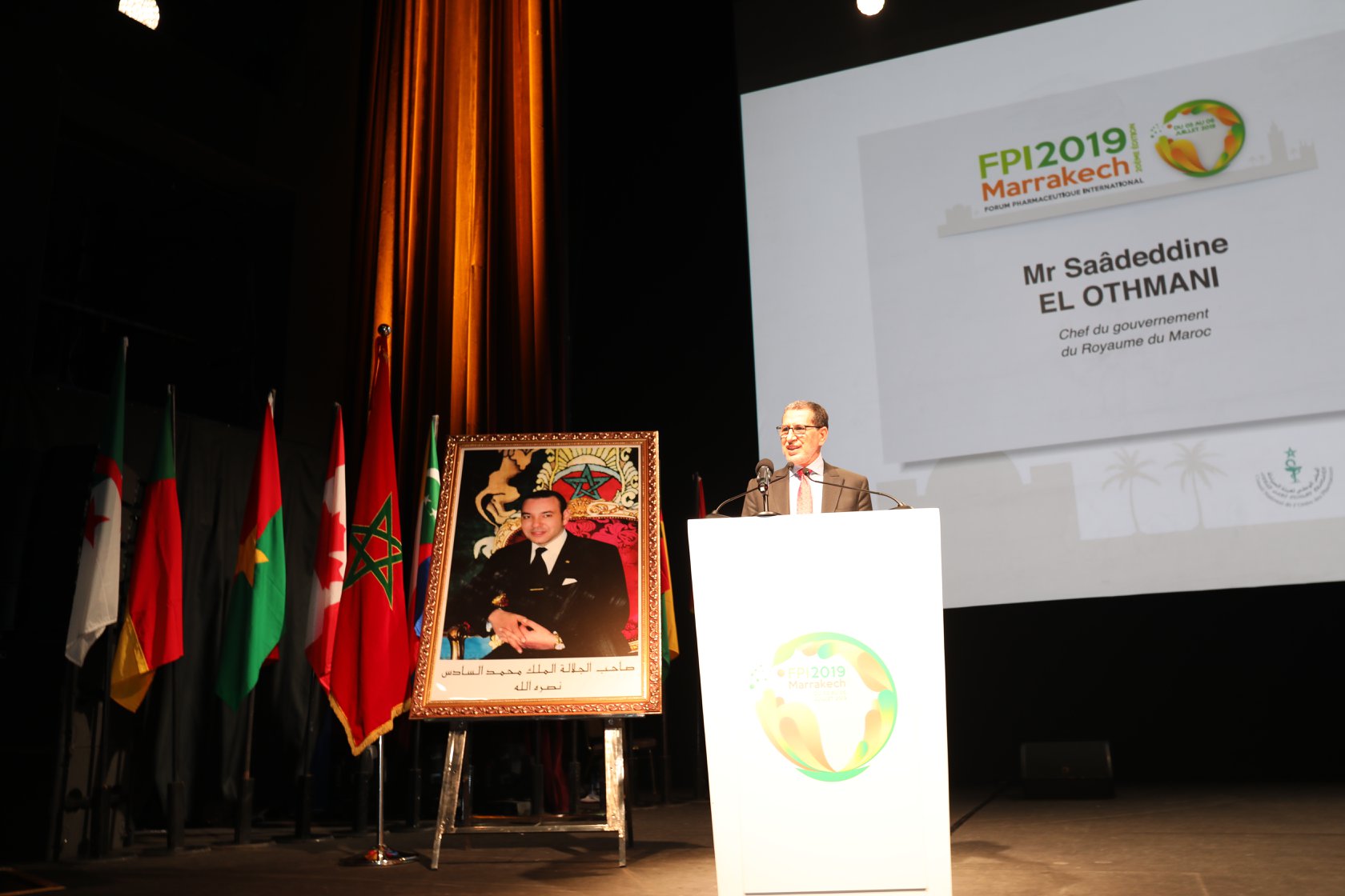 سعد الدين العثماني يشيد بالدور المهم الذي يضطلع به الصيادلة في خدمة الصحة العامة