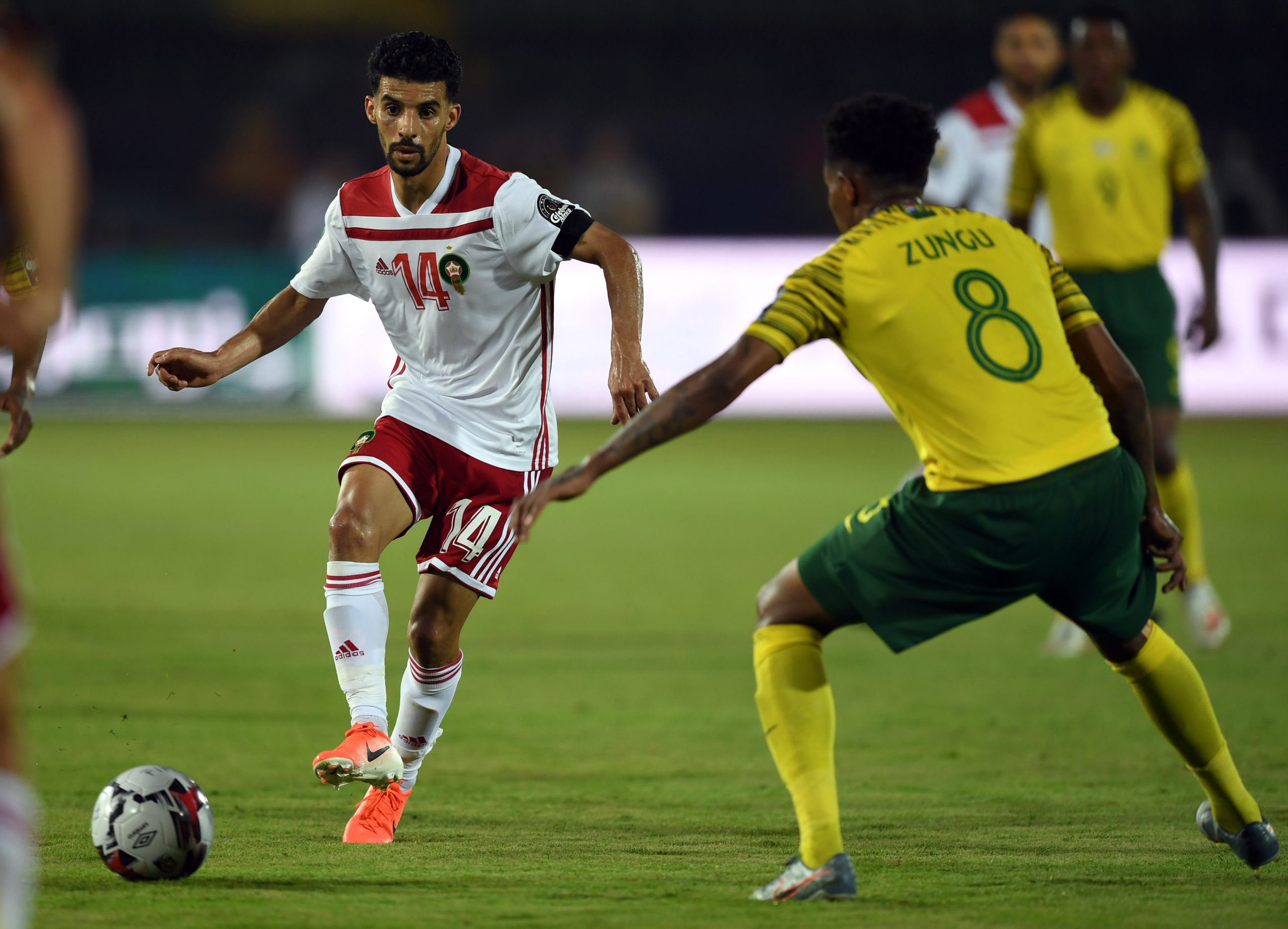 المنتخب الوطني المغربي ينتزع الانتصار الثالث في دور المجموعات ويمر بجدارة إلى دور 16