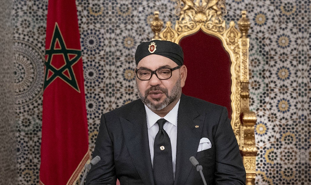 جلالة الملك يدعو الحكومة إلى إعطاء الأسبقية لتنزيل الجهوية المتقدمة