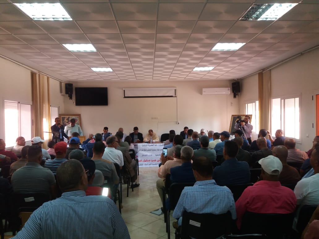 مهنيو قطاع النقل المزدوج ينظمون لقاء تواصليا بإقليم قلعة للسراغنة