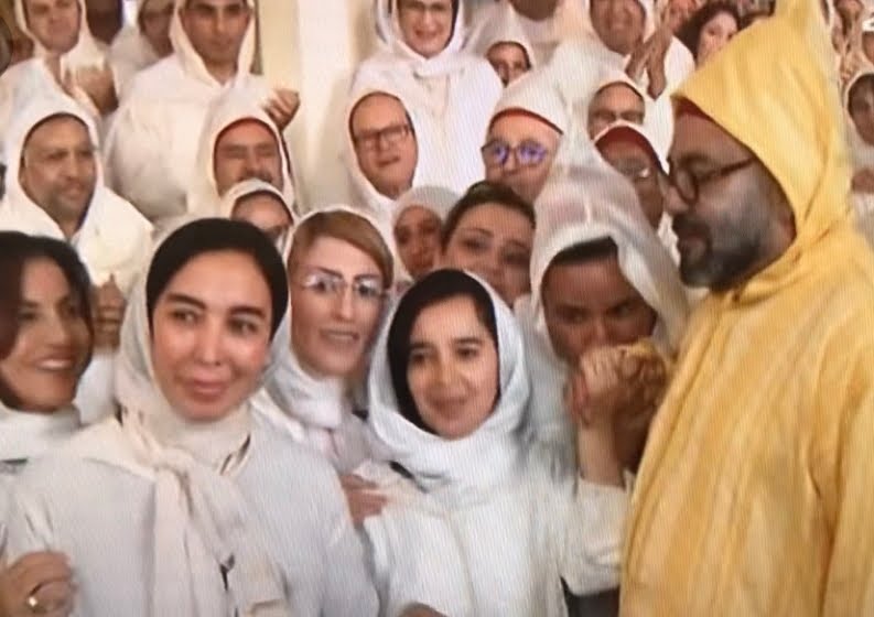 جلالة الملك مستاء من دفع برلمانية خلال افتتاحه الدورة التشريعية الجديدة