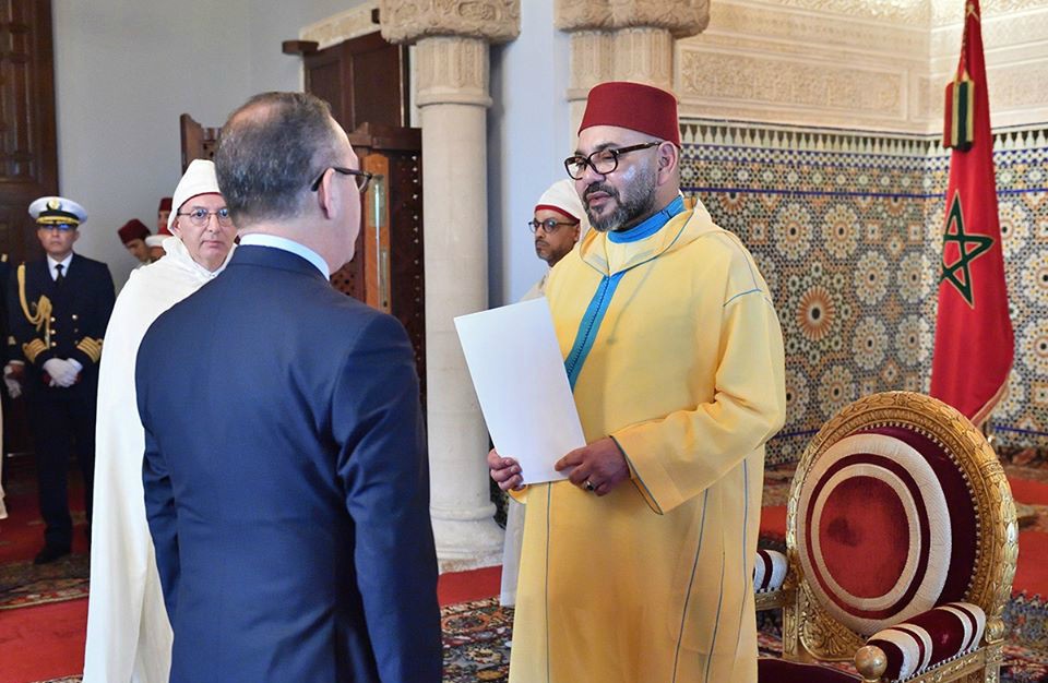 جلالة الملك يستقبل عددا من السفراء الأجانب