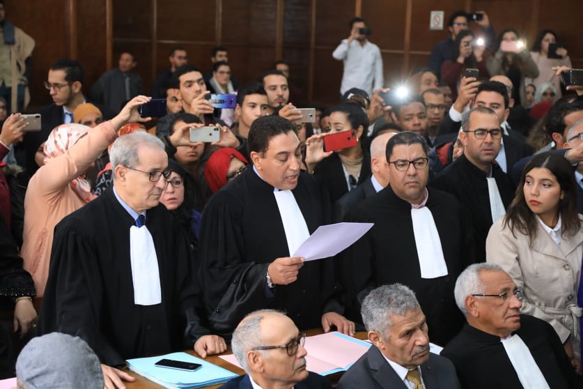 استهداف مؤسسة النقيب من طرف “مركز حقوقي” يستنفر المحامين
