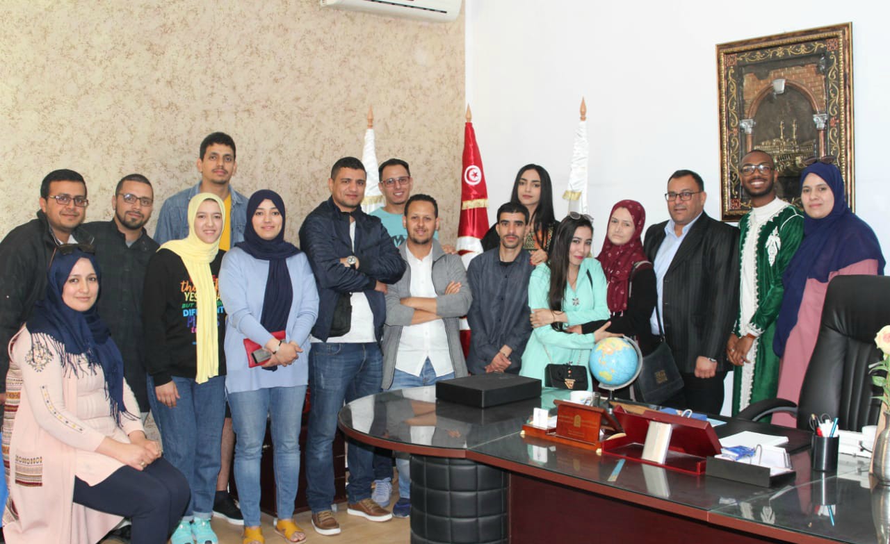 شباب جمعية شباب الأطلس بالمغرب و عناية خاصة من قبل الأشقاء التونسيين في انتظار العودة