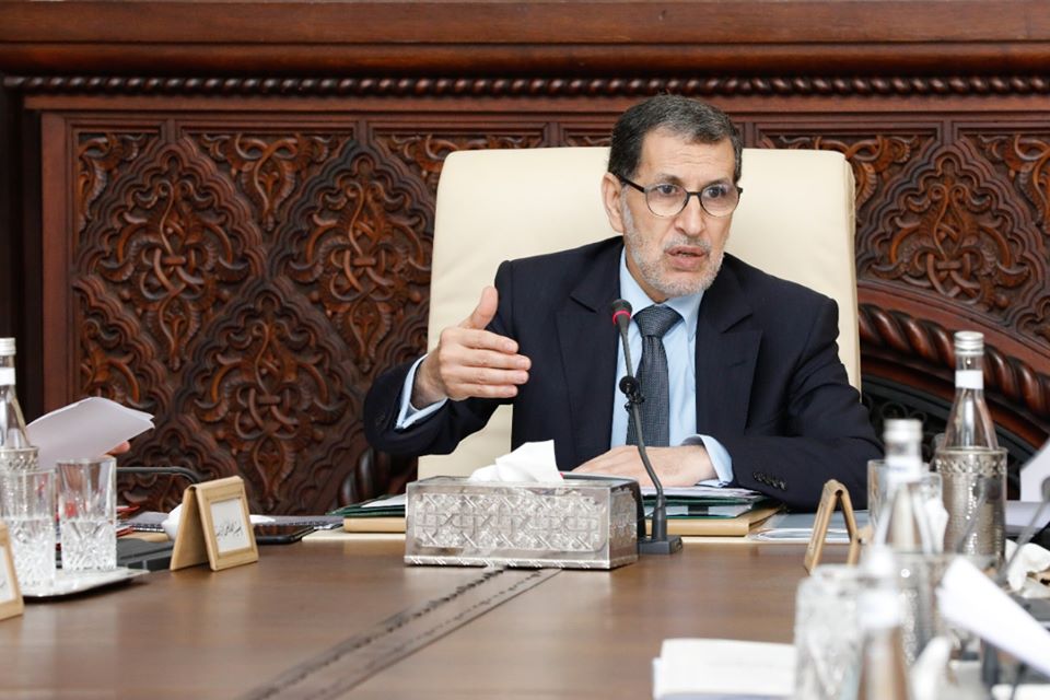 رئيس الحكومة .. وباء كورونا يستوجب تعاملا جديا لكن دون مبالغة أو تهويل