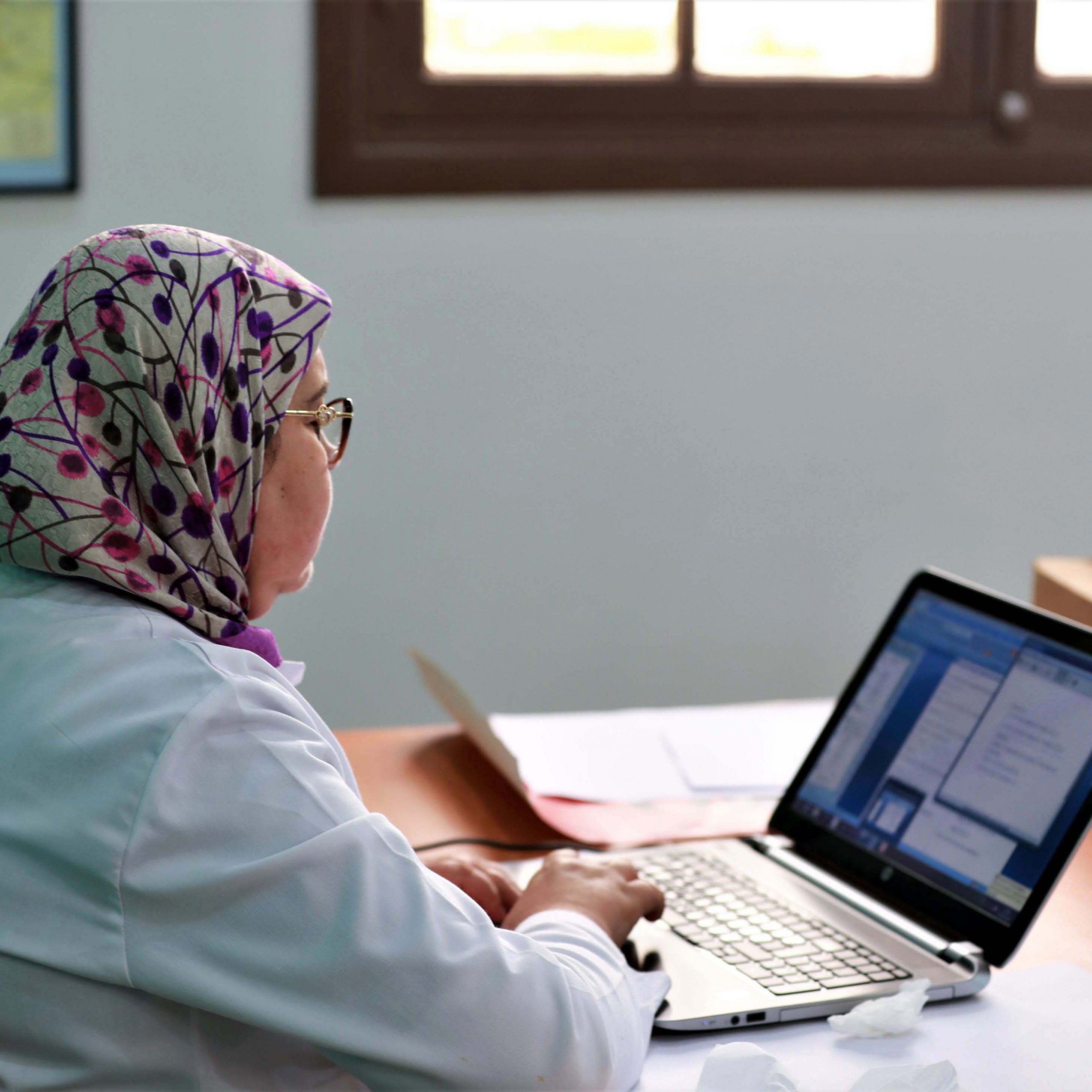 الرشيدية .. ندوة عن بعد تدعو للتعايش الواعي للمقاولة النسائية مع الأزمة المرتبطة بكوفيد-19