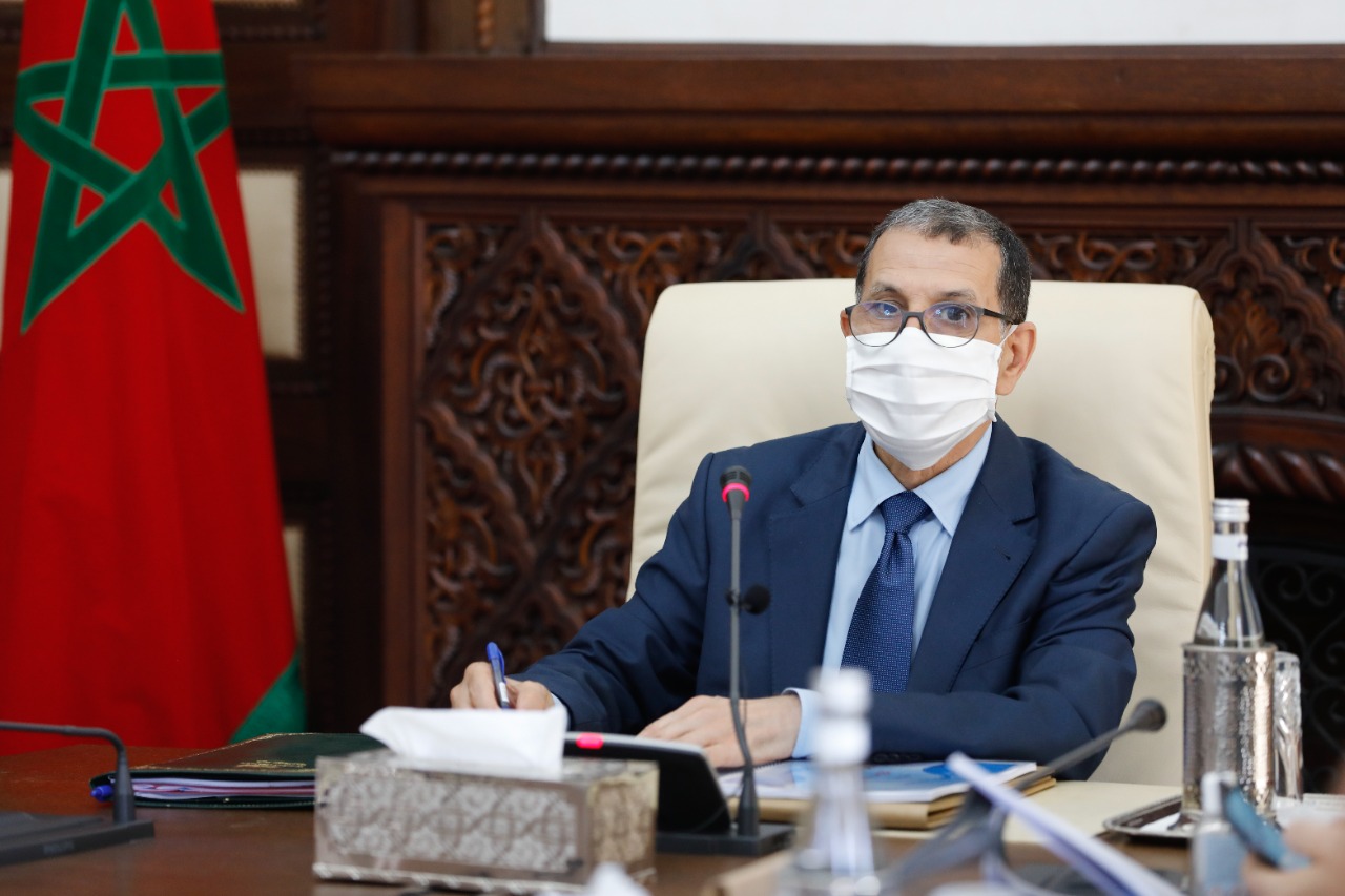 العثماني يحث المواطنين على الالتزام الصارم بالإجراءات الاحترازية للحد من كورونا تفاديا لظهور بؤر جديدة تستدعي الإغلاق