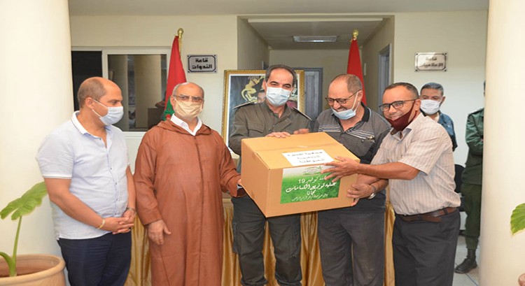 أبي الجعد .. توزيع 13 ألف و600 كمامة على 33 جمعية مدنية