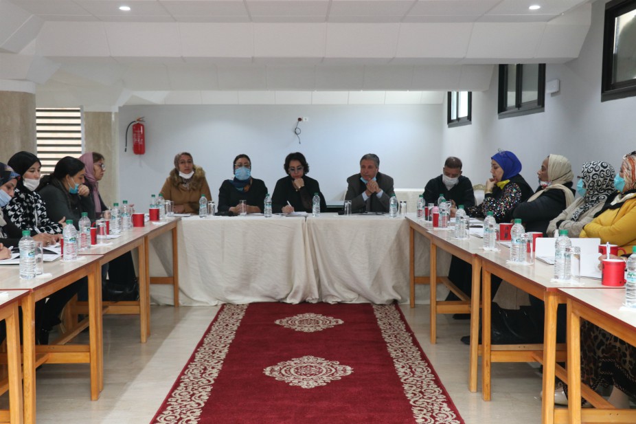 النساء الحركيات يحطن الرحال بخنيفرة في دورة تكوينية حول استراتيجية الحملات الانتخابية