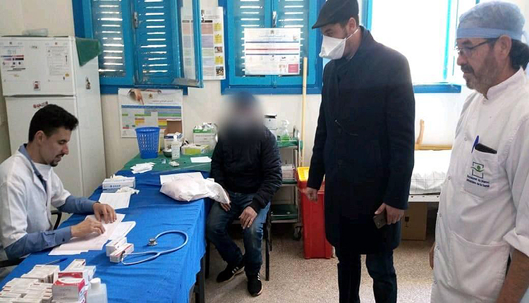 مندوبية الصحة بأزيلال تنظم ثلاث وحدات طبية متنقلة بالمراكز الصحية بدمنات وإمينيفري