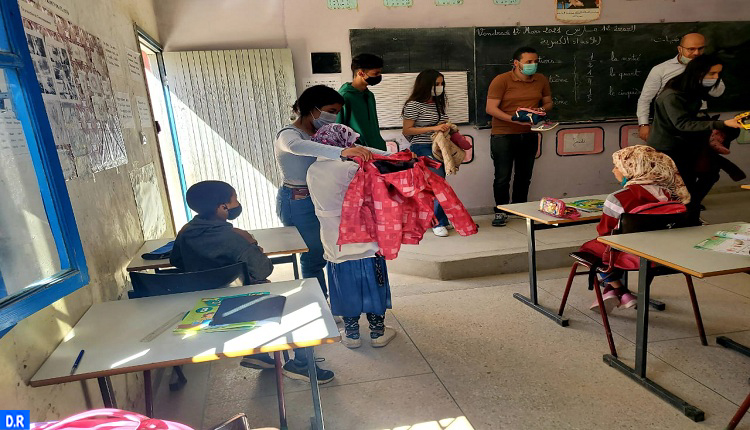 مبادرة تضامنية لفائدة تلاميذ بجماعة آيت داوود بإقليم الصويرة 