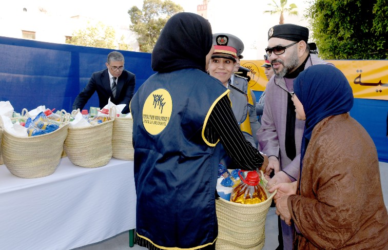 جلالة الملك يعطي تعليماته السامية لانطلاق النسخة 22 من عملية توزيع الدعم الغذائي “رمضان 1442”