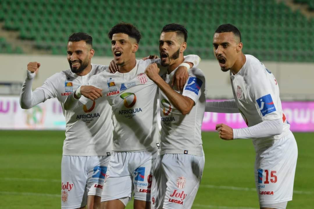 حسنية أكادير يتغلب على مولودية وجدة ويرتقي للمركز الثالث