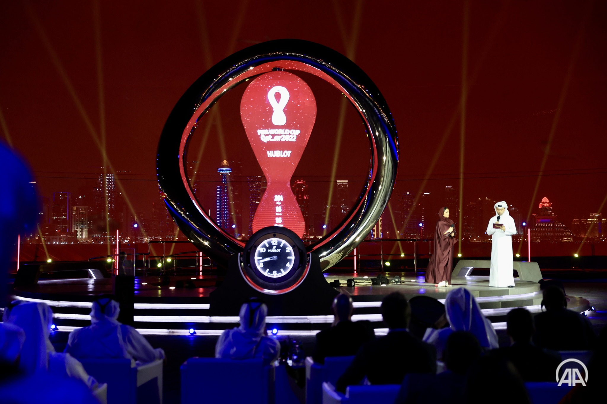 مراسم إزاحة الستار عن ساعة العد التنازلي .. عام على انطلاق كأس العالم FIFA قطر 2022™