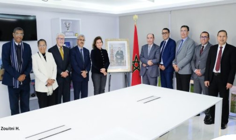 صاحبة السمو الأميرة للا زينب تترأس الجمع العام للعصبة المغربية لحماية الطفولة
