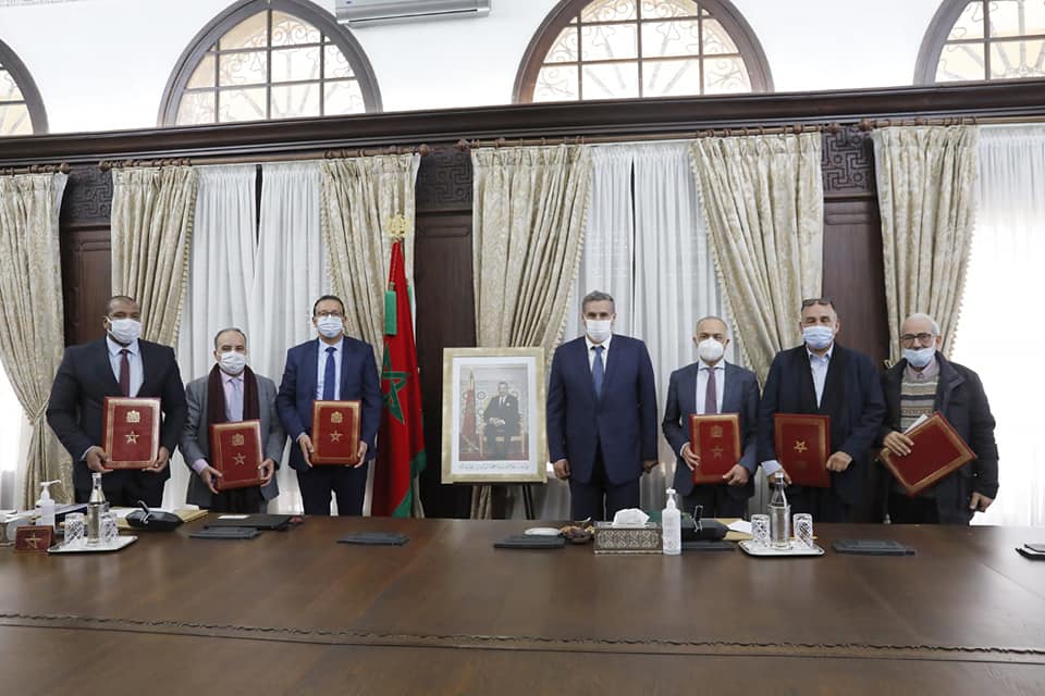 الاتفاق المرحلي بين الحكومة والنقابات التعليمية محطة “هامة” ستفضي إلى آفاق مستقبلية في مسار الحوار الاجتماعي (رئيس الحكومة)
