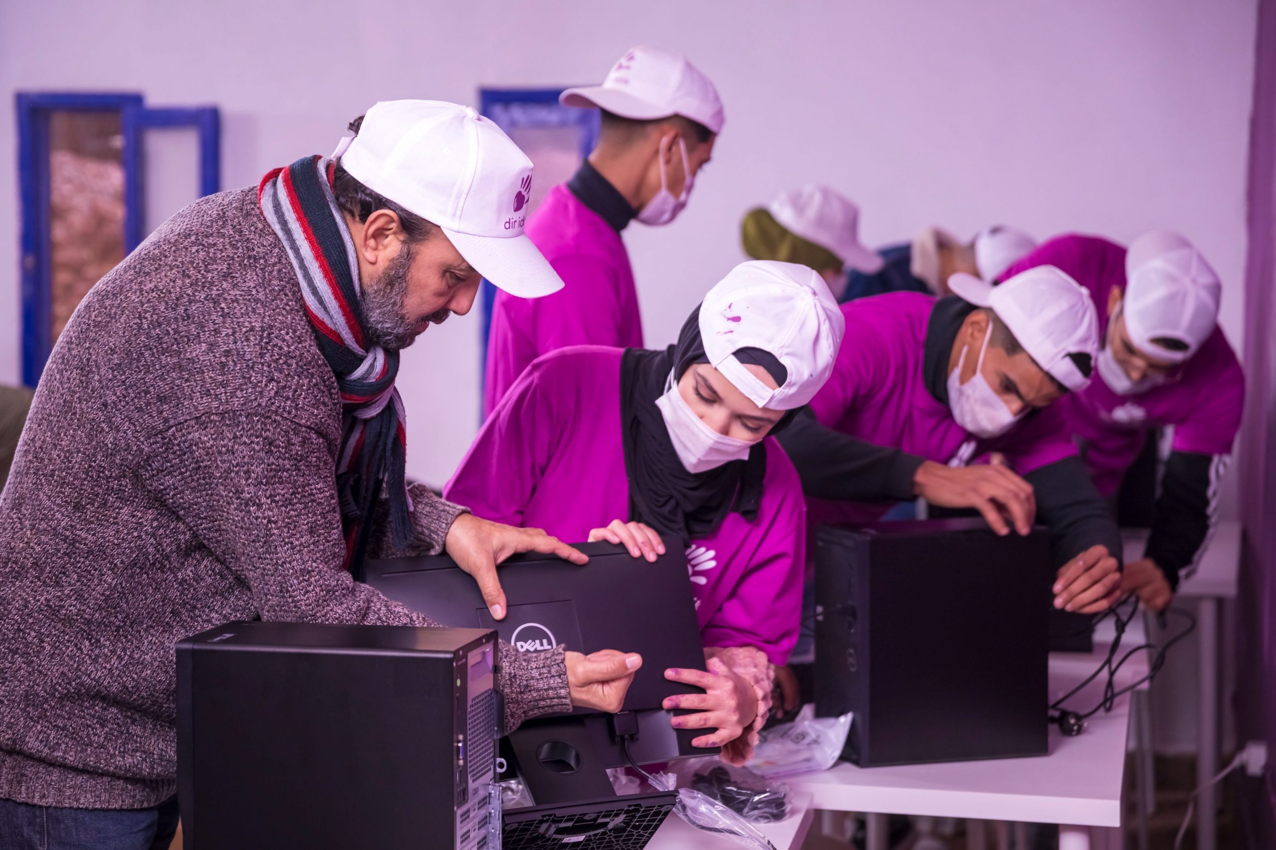 دير يديك .. إنوي تطلق نداءا للمتطوعين للمشاركة في المرحلة الثانية من مبادرة ” الأقسام المتصلة ”