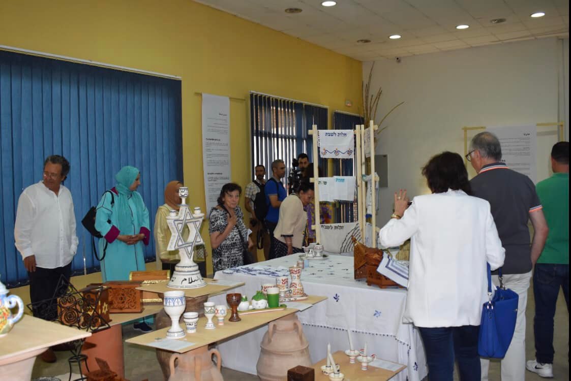 فاس .. معرض متنقل لمنتوجات الصناعة التقليدية المرتبطة بتثمين الموروث الثقافي اللامادي المغربي اليهودي