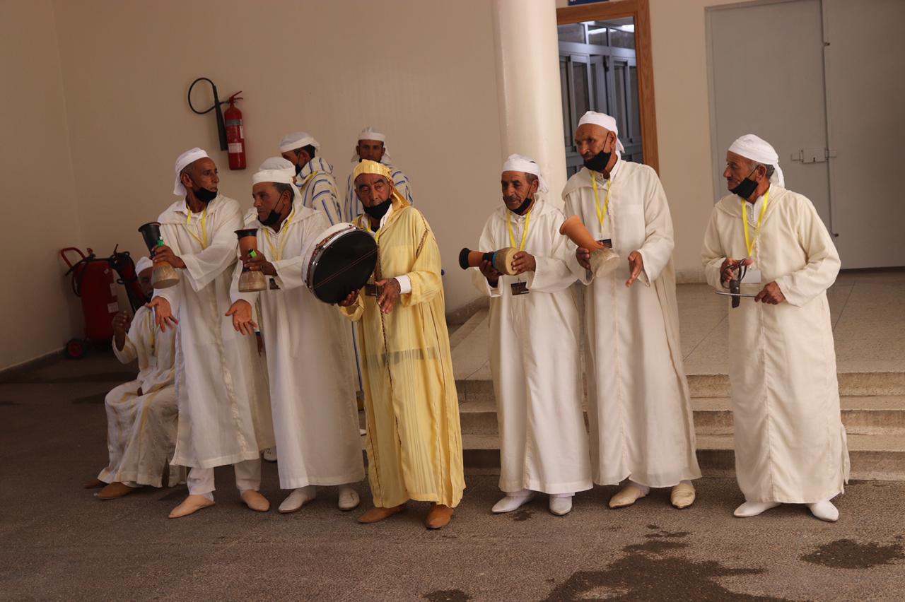 مهرجان عبيدات الرما في دورته الـ 21 يحتفي بنزلاء السجن المحلي بخريبكة