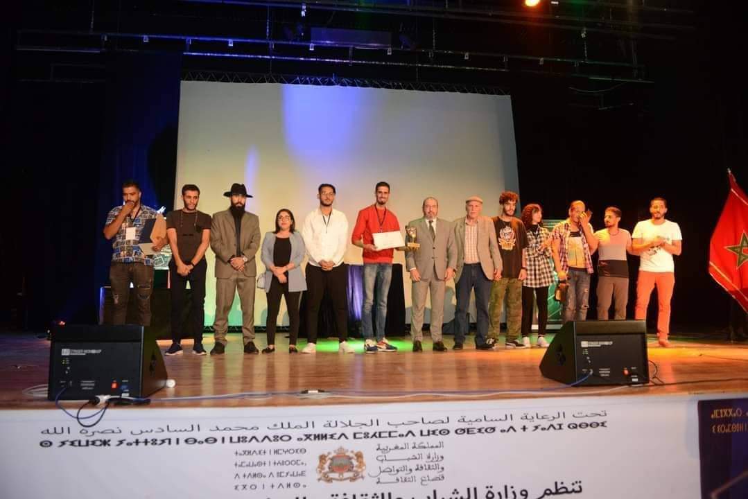 فرقة النون و الفنون تتوج بالجائزة الكبرى للمسرح بمهرجان أسفي