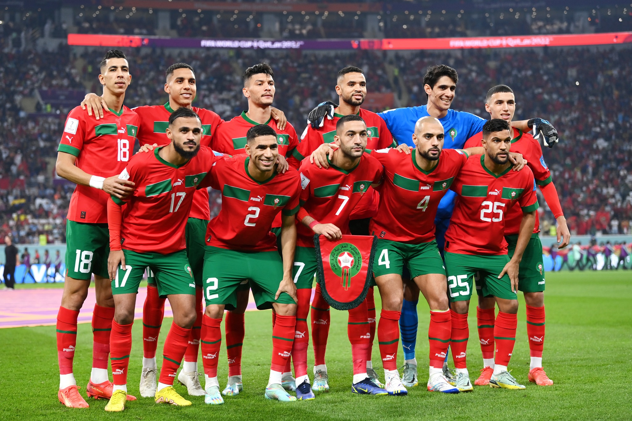 جلالة الملك يخصص استقبالا شعبيا كبيرا للمنتخب الوطني لكرة القدم احتفاء بالإنجاز التاريخي العظيم الذي حققه خلال نهائيات كأس العالم ” قطر 2022 ”