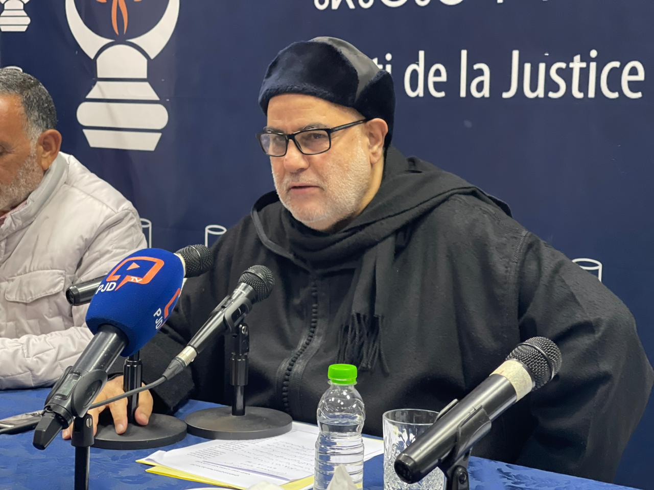 الأمين العام للعدالة والتنمية في ورطة .. ” قصف عشوائي ” يغضب الديوان الملكي‎‎