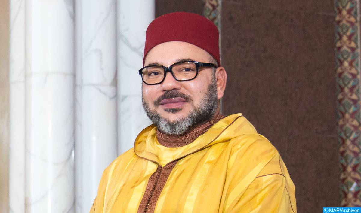 برقية تعزية ومواساة من جلالة الملك إلى أفراد أسرة الصحفي المرحوم سليم بن عمار