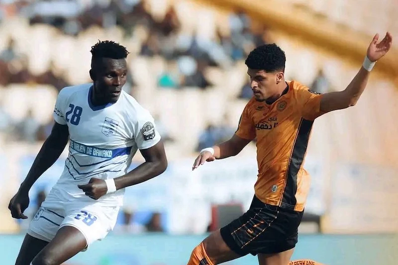 كأس الكونفدرالية الإفريقية .. نهضة بركان يفوز على مضيفه الملعب المالي (2-1)