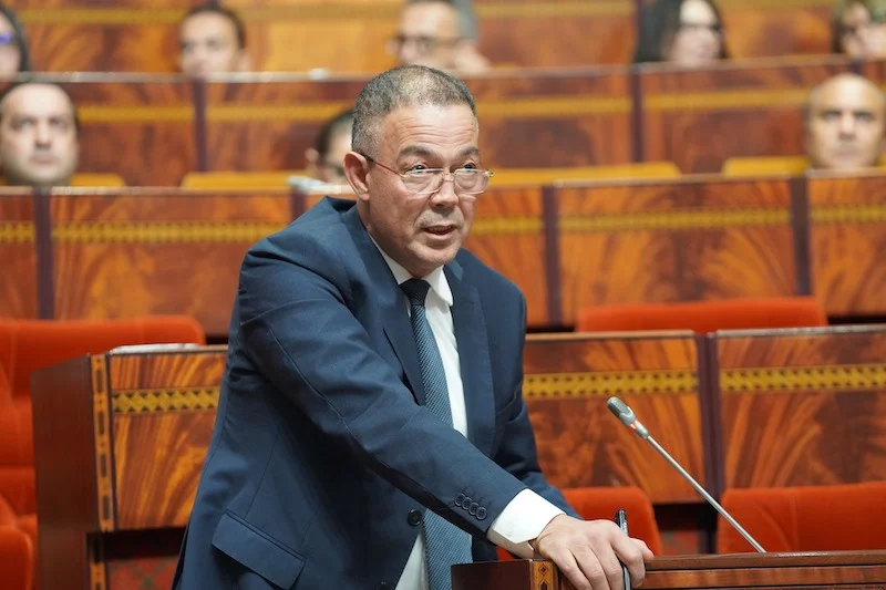 غوغــــــــل بلاي تزيل 500 تطبيق متجســــــــس