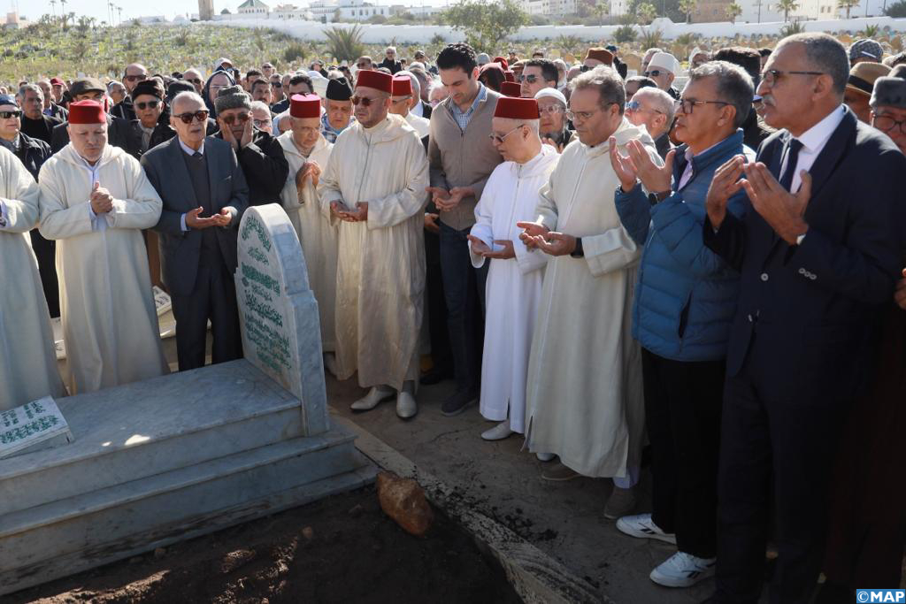 الرباط .. تشييع جثمان الراحل عباس الجيراري مستشار صاحب الجلالة سابقا
